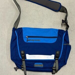 Patagonia Half Mass Blue Messenger Bag Rare Discontinued